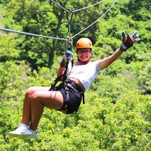 Roatan canopy city tour