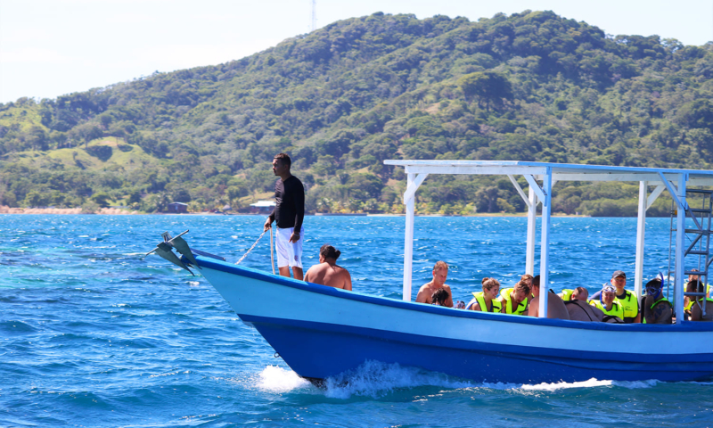 Roatan 3 Stops Snorkeling: Shipwreck, Starfish & Blue Channel - Roatan ...